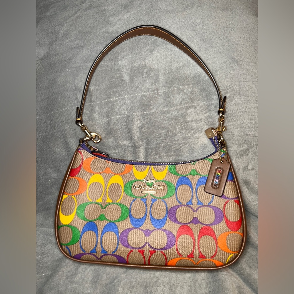 Coach outlet pride 2022 collection shoulder bag